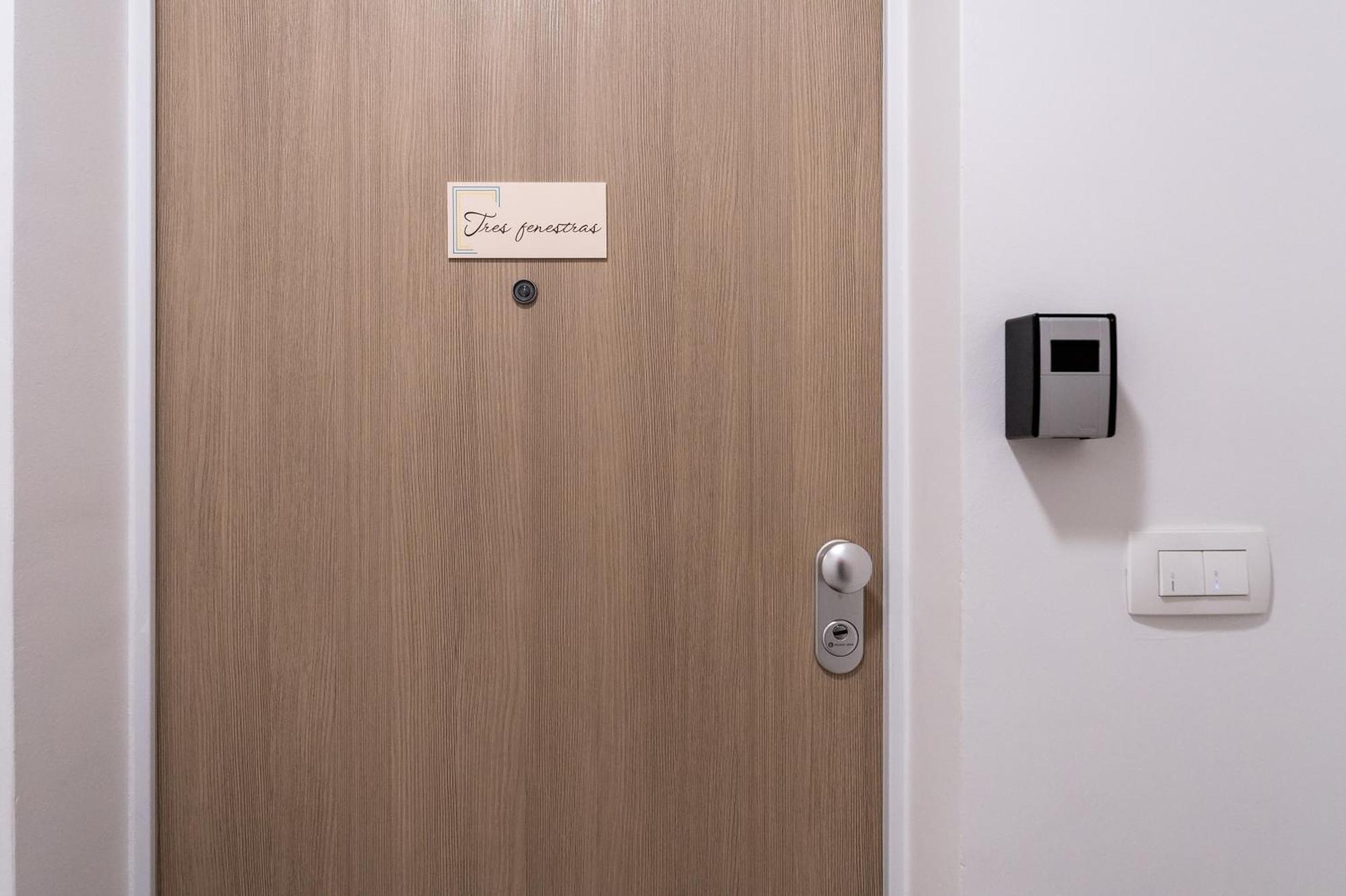 Tres Fenestras Zadar - Private Parking Apartment Exterior foto